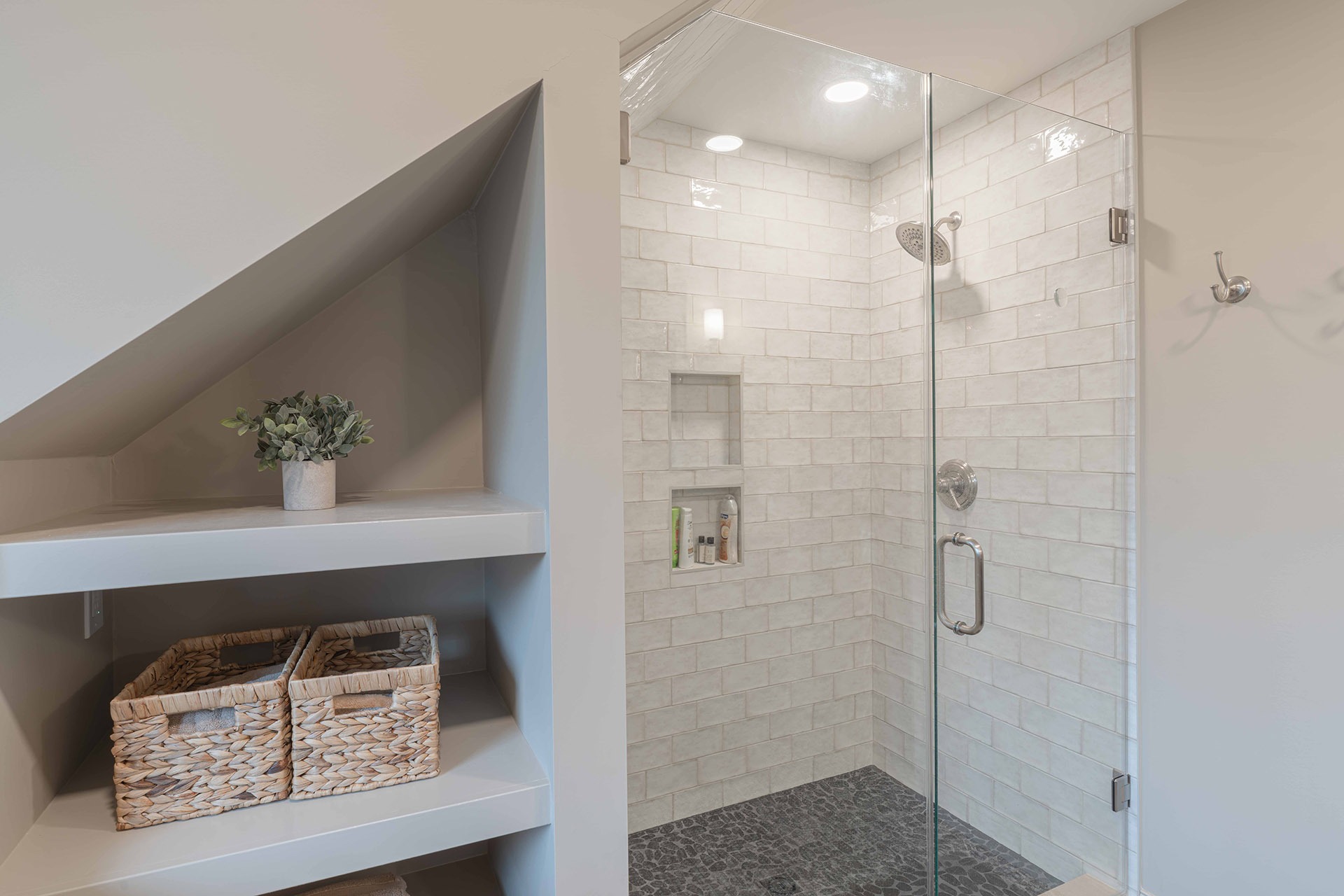 LBK Design Build - Gladwyne Guest Suite - Dormer Addition & Elevator